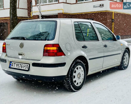 Серый Фольксваген Гольф, объемом двигателя 1.39 л и пробегом 211 тыс. км за 2750 $, фото 19 на Automoto.ua