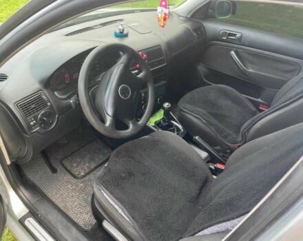 Серый Фольксваген Гольф, объемом двигателя 1.4 л и пробегом 303 тыс. км за 3500 $, фото 8 на Automoto.ua