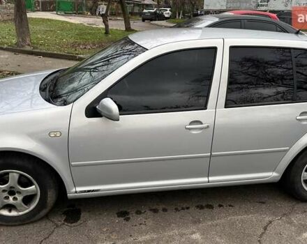 Серый Фольксваген Гольф, объемом двигателя 1.6 л и пробегом 213 тыс. км за 3600 $, фото 3 на Automoto.ua