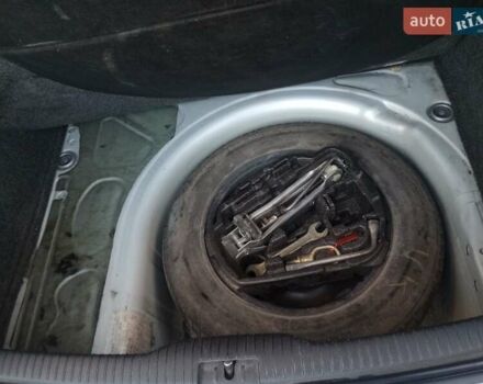 Серый Фольксваген Гольф, объемом двигателя 1.39 л и пробегом 253 тыс. км за 3700 $, фото 18 на Automoto.ua