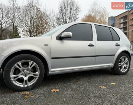 Серый Фольксваген Гольф, объемом двигателя 1.6 л и пробегом 200 тыс. км за 3300 $, фото 21 на Automoto.ua