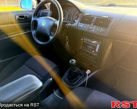 Сірий Фольксваген Гольф, об'ємом двигуна 1.6 л та пробігом 220 тис. км за 4100 $, фото 4 на Automoto.ua