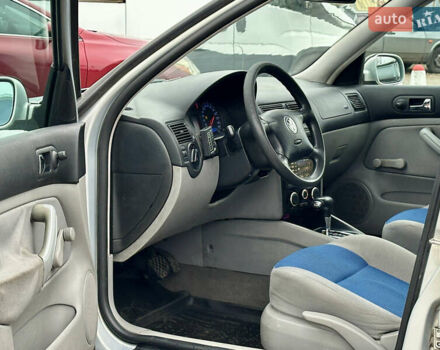 Сірий Фольксваген Гольф, об'ємом двигуна 1.98 л та пробігом 258 тис. км за 3300 $, фото 8 на Automoto.ua
