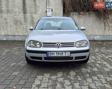 Серый Фольксваген Гольф, объемом двигателя 1.6 л и пробегом 330 тыс. км за 3200 $, фото 1 на Automoto.ua