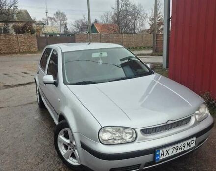 Серый Фольксваген Гольф, объемом двигателя 1.6 л и пробегом 333 тыс. км за 4700 $, фото 2 на Automoto.ua