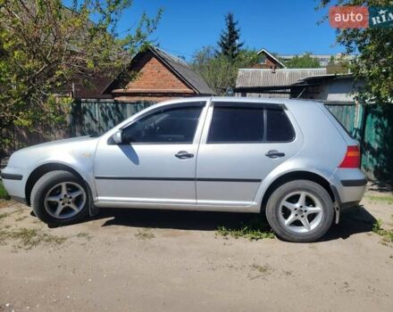 Серый Фольксваген Гольф, объемом двигателя 1.6 л и пробегом 180 тыс. км за 3550 $, фото 3 на Automoto.ua