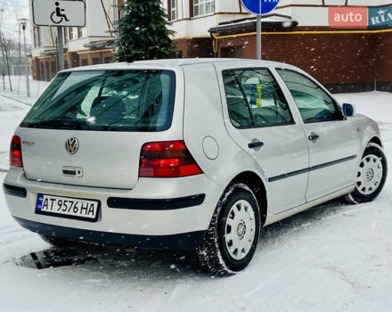 Серый Фольксваген Гольф, объемом двигателя 1.39 л и пробегом 211 тыс. км за 2750 $, фото 13 на Automoto.ua