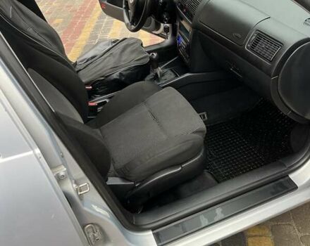 Сірий Фольксваген Гольф, об'ємом двигуна 0 л та пробігом 300 тис. км за 1900 $, фото 24 на Automoto.ua