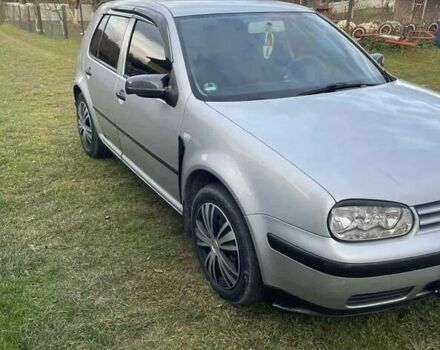 Сірий Фольксваген Гольф, об'ємом двигуна 1.39 л та пробігом 305 тис. км за 3500 $, фото 1 на Automoto.ua