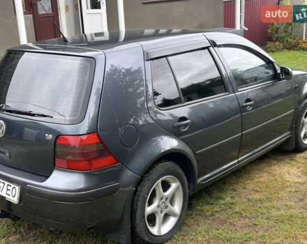 Серый Фольксваген Гольф, объемом двигателя 1.6 л и пробегом 395 тыс. км за 3850 $, фото 5 на Automoto.ua