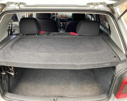 Серый Фольксваген Гольф, объемом двигателя 1.4 л и пробегом 242 тыс. км за 4500 $, фото 9 на Automoto.ua