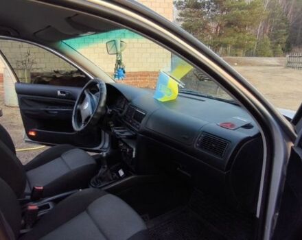 Сірий Фольксваген Гольф, об'ємом двигуна 1.4 л та пробігом 200 тис. км за 3500 $, фото 12 на Automoto.ua