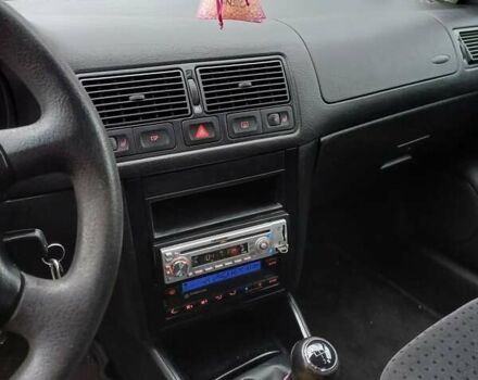 Серый Фольксваген Гольф, объемом двигателя 1.6 л и пробегом 238 тыс. км за 3850 $, фото 6 на Automoto.ua