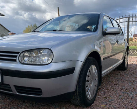 Фольксваген Гольф 2000 в Дрогобыче на Automoto.ua Серый Фольксваген Гольф, объемом двигателя 1.39 л и пробегом 230 тыс. км за 4450 $, фото 2 на Automoto.ua