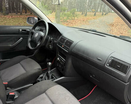 Серый Фольксваген Гольф, объемом двигателя 1.6 л и пробегом 200 тыс. км за 3300 $, фото 14 на Automoto.ua