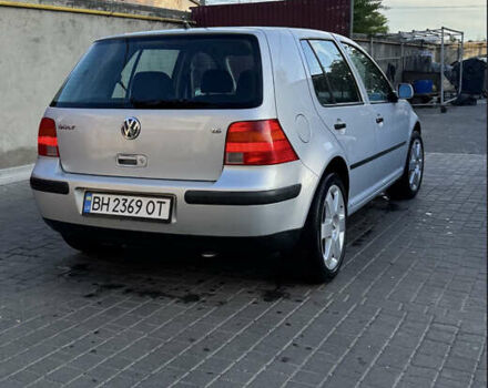 Серый Фольксваген Гольф, объемом двигателя 1.6 л и пробегом 256 тыс. км за 3900 $, фото 2 на Automoto.ua