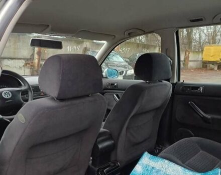 Серый Фольксваген Гольф, объемом двигателя 1.6 л и пробегом 238 тыс. км за 3850 $, фото 8 на Automoto.ua