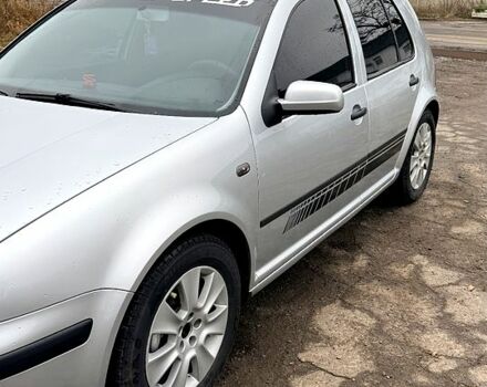 Серый Фольксваген Гольф, объемом двигателя 1.6 л и пробегом 318 тыс. км за 4900 $, фото 2 на Automoto.ua