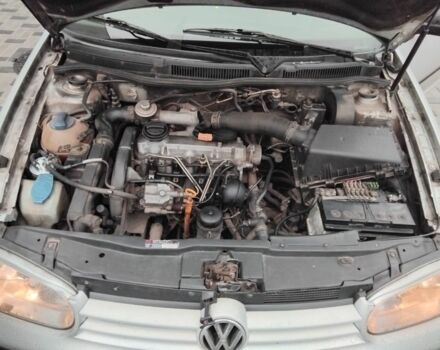 Серый Фольксваген Гольф, объемом двигателя 1.9 л и пробегом 320 тыс. км за 1750 $, фото 10 на Automoto.ua