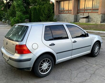 Серый Фольксваген Гольф, объемом двигателя 1.4 л и пробегом 268 тыс. км за 4500 $, фото 6 на Automoto.ua