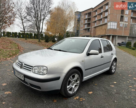 Серый Фольксваген Гольф, объемом двигателя 1.6 л и пробегом 200 тыс. км за 3300 $, фото 1 на Automoto.ua