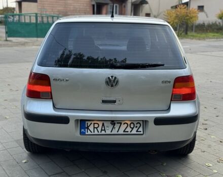 Серый Фольксваген Гольф, объемом двигателя 1.9 л и пробегом 286 тыс. км за 1850 $, фото 4 на Automoto.ua