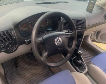 Серый Фольксваген Гольф, объемом двигателя 1.6 л и пробегом 290 тыс. км за 3500 $, фото 10 на Automoto.ua