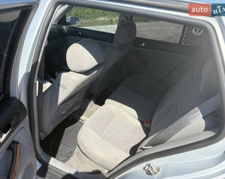 Серый Фольксваген Гольф, объемом двигателя 1.6 л и пробегом 270 тыс. км за 3500 $, фото 8 на Automoto.ua