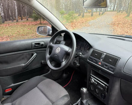 Серый Фольксваген Гольф, объемом двигателя 1.6 л и пробегом 200 тыс. км за 3300 $, фото 13 на Automoto.ua