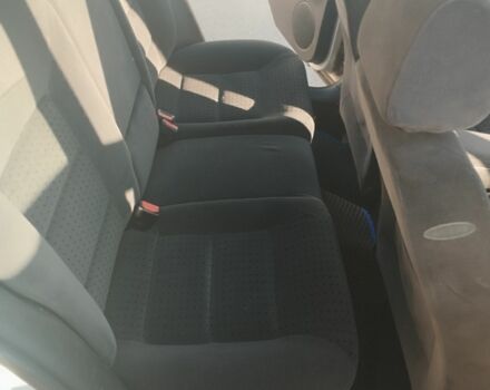 Серый Фольксваген Гольф, объемом двигателя 1.6 л и пробегом 227 тыс. км за 4500 $, фото 16 на Automoto.ua