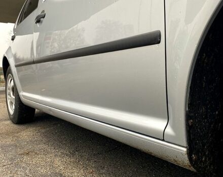 Серый Фольксваген Гольф, объемом двигателя 1.6 л и пробегом 170 тыс. км за 4600 $, фото 3 на Automoto.ua