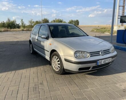 Серый Фольксваген Гольф, объемом двигателя 1.4 л и пробегом 220 тыс. км за 2999 $, фото 4 на Automoto.ua