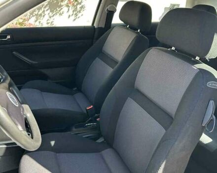 Сірий Фольксваген Гольф, об'ємом двигуна 1.6 л та пробігом 224 тис. км за 4300 $, фото 1 на Automoto.ua