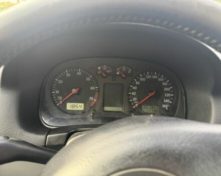 Серый Фольксваген Гольф, объемом двигателя 1.6 л и пробегом 251 тыс. км за 3950 $, фото 7 на Automoto.ua