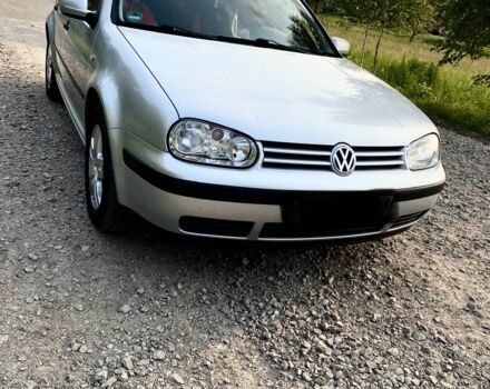 Серый Фольксваген Гольф, объемом двигателя 1.4 л и пробегом 242 тыс. км за 4500 $, фото 4 на Automoto.ua