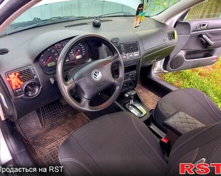 Сірий Фольксваген Гольф, об'ємом двигуна 1.6 л та пробігом 241 тис. км за 4400 $, фото 4 на Automoto.ua