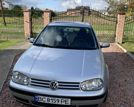 Серый Фольксваген Гольф, объемом двигателя 1.39 л и пробегом 230 тыс. км за 4200 $, фото 6 на Automoto.ua