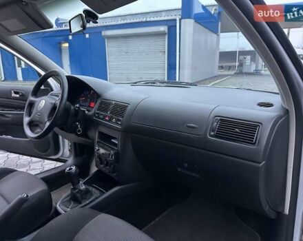 Серый Фольксваген Гольф, объемом двигателя 1.39 л и пробегом 189 тыс. км за 2999 $, фото 38 на Automoto.ua