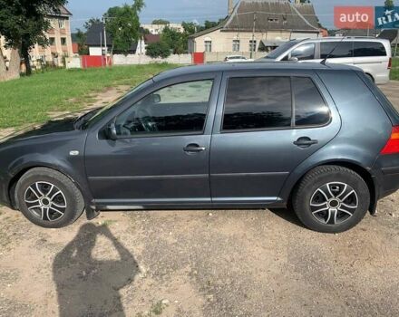 Серый Фольксваген Гольф, объемом двигателя 1.6 л и пробегом 272 тыс. км за 3000 $, фото 1 на Automoto.ua