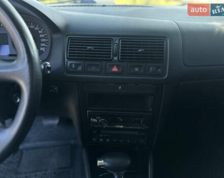 Сірий Фольксваген Гольф, об'ємом двигуна 1.98 л та пробігом 156 тис. км за 5000 $, фото 30 на Automoto.ua