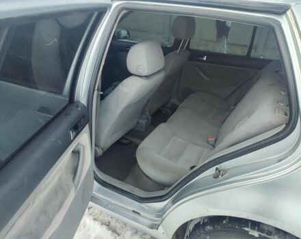 Серый Фольксваген Гольф, объемом двигателя 1.9 л и пробегом 300 тыс. км за 1450 $, фото 4 на Automoto.ua