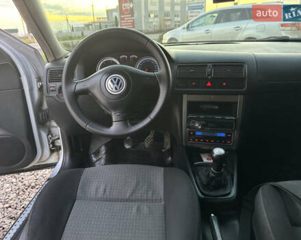 Серый Фольксваген Гольф, объемом двигателя 1.9 л и пробегом 317 тыс. км за 4200 $, фото 20 на Automoto.ua