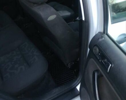 Серый Фольксваген Гольф, объемом двигателя 1.39 л и пробегом 253 тыс. км за 3700 $, фото 31 на Automoto.ua