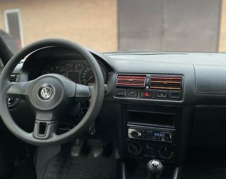 Сірий Фольксваген Гольф, об'ємом двигуна 1.6 л та пробігом 369 тис. км за 3999 $, фото 11 на Automoto.ua