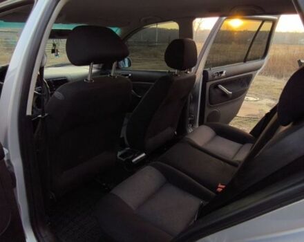 Сірий Фольксваген Гольф, об'ємом двигуна 1.4 л та пробігом 200 тис. км за 3500 $, фото 13 на Automoto.ua