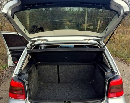 Серый Фольксваген Гольф, объемом двигателя 1.6 л и пробегом 322 тыс. км за 4700 $, фото 2 на Automoto.ua