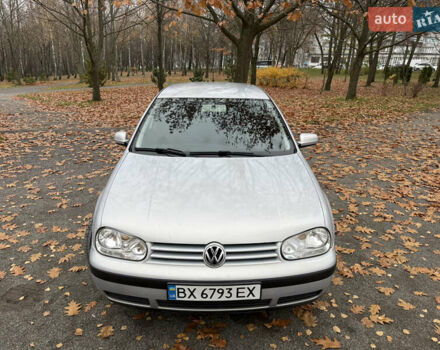 Серый Фольксваген Гольф, объемом двигателя 1.6 л и пробегом 200 тыс. км за 3300 $, фото 8 на Automoto.ua