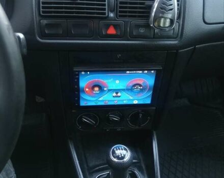 Серый Фольксваген Гольф, объемом двигателя 1.39 л и пробегом 253 тыс. км за 3700 $, фото 24 на Automoto.ua