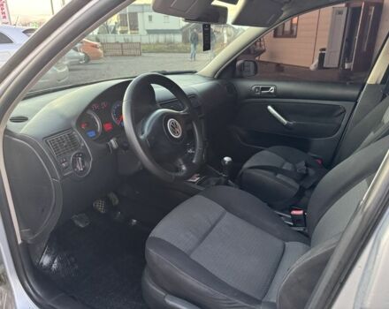 Сірий Фольксваген Гольф, об'ємом двигуна 1.9 л та пробігом 317 тис. км за 4200 $, фото 19 на Automoto.ua