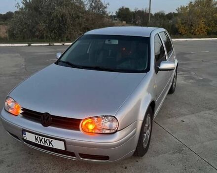 Серый Фольксваген Гольф, объемом двигателя 1.6 л и пробегом 290 тыс. км за 3500 $, фото 1 на Automoto.ua